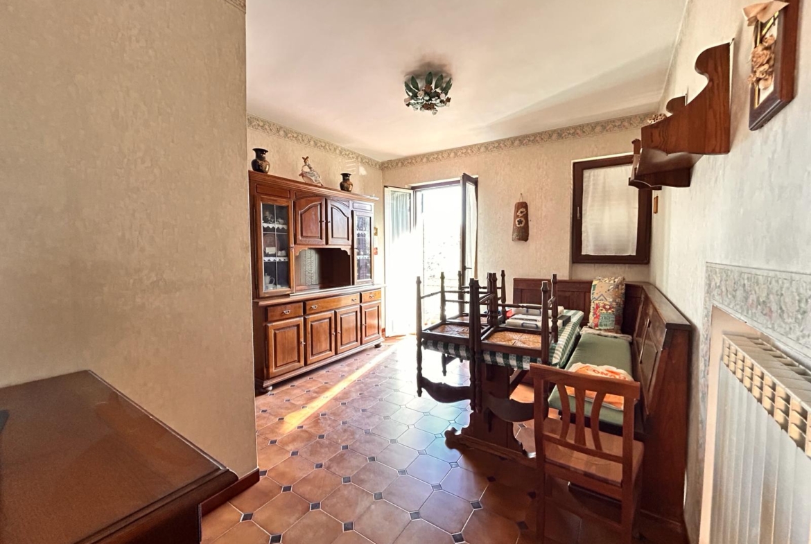 Vendita casa a Monterotondo in Via Faravelli Oikos Agenzia immobiliare