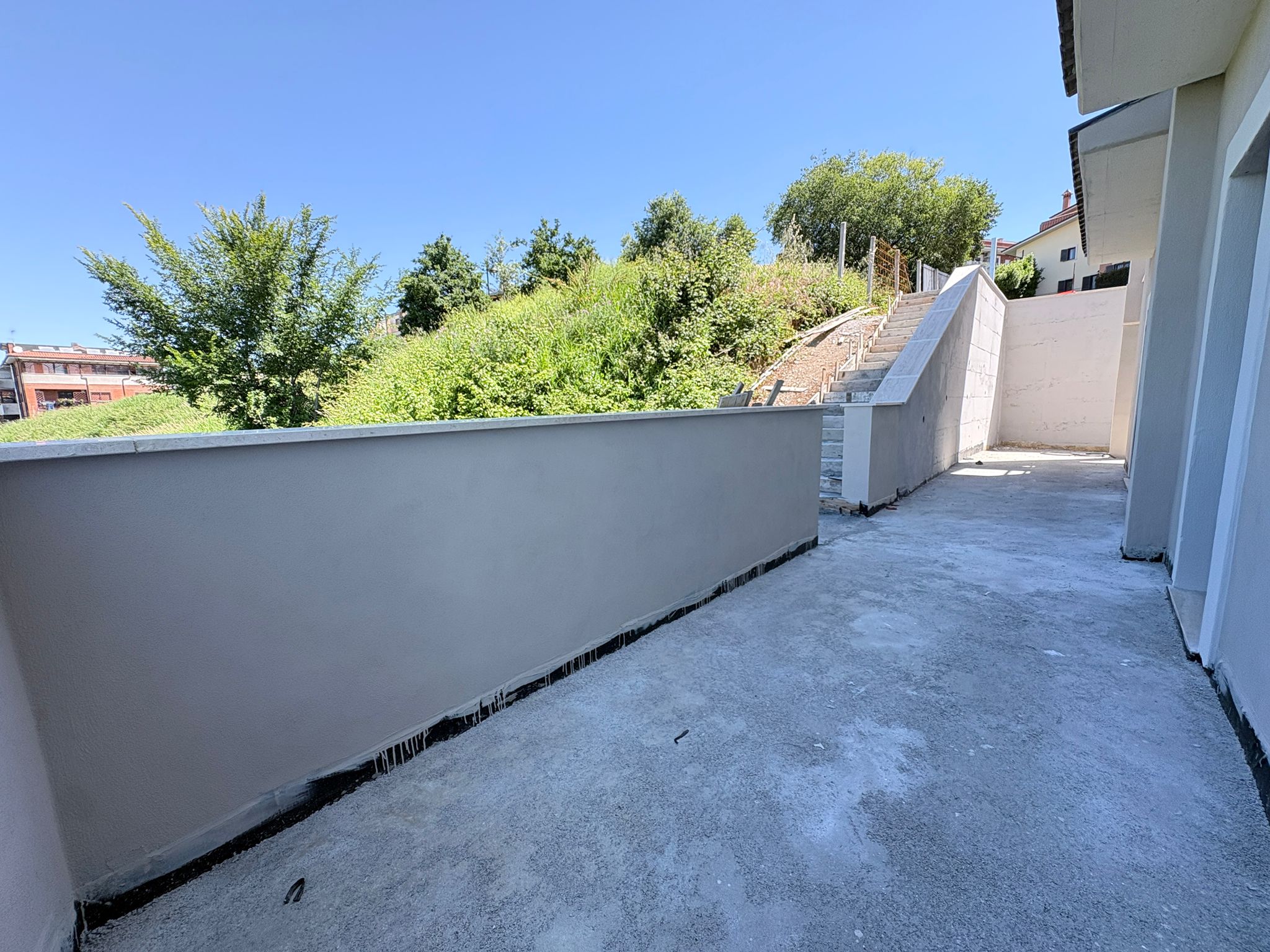 LEAGAVI-1-Exclusive Apartments-QUADRILOCALE nuova costruzione Cappuccini–Indipendente