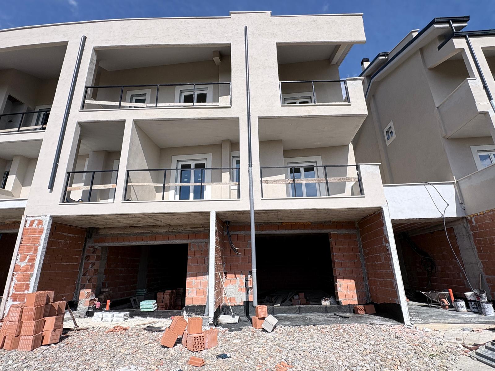 LEAGAVI-3 -QUADRILOCALE nuova costruzione Cappuccini – Indipendente