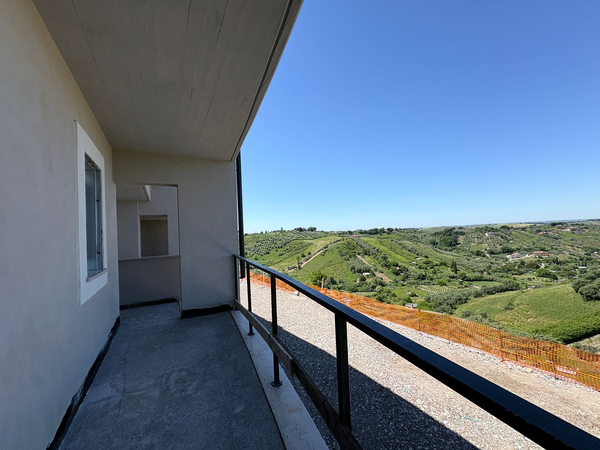 LEAGAVI-1-Exclusive Apartments-QUADRILOCALE nuova costruzione Cappuccini–Indipendente