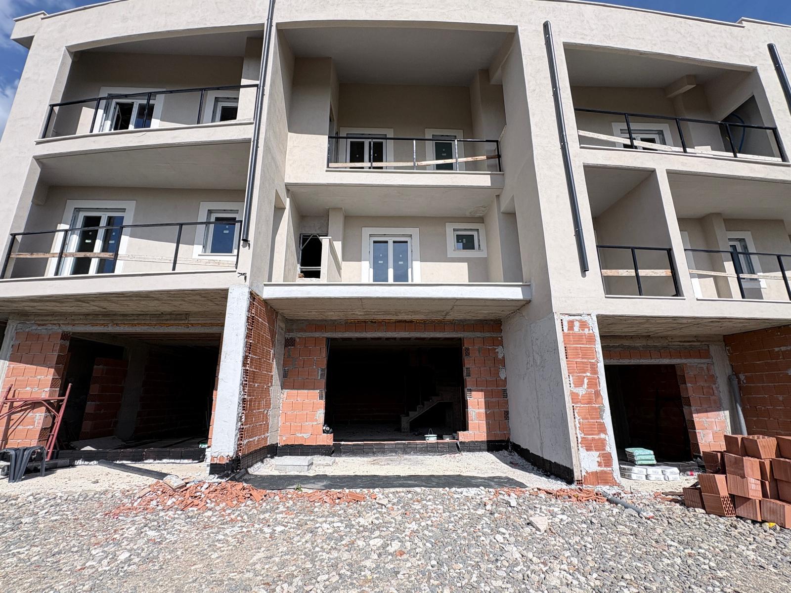 LEAGAVI-1-Exclusive Apartments-QUADRILOCALE nuova costruzione Cappuccini–Indipendente