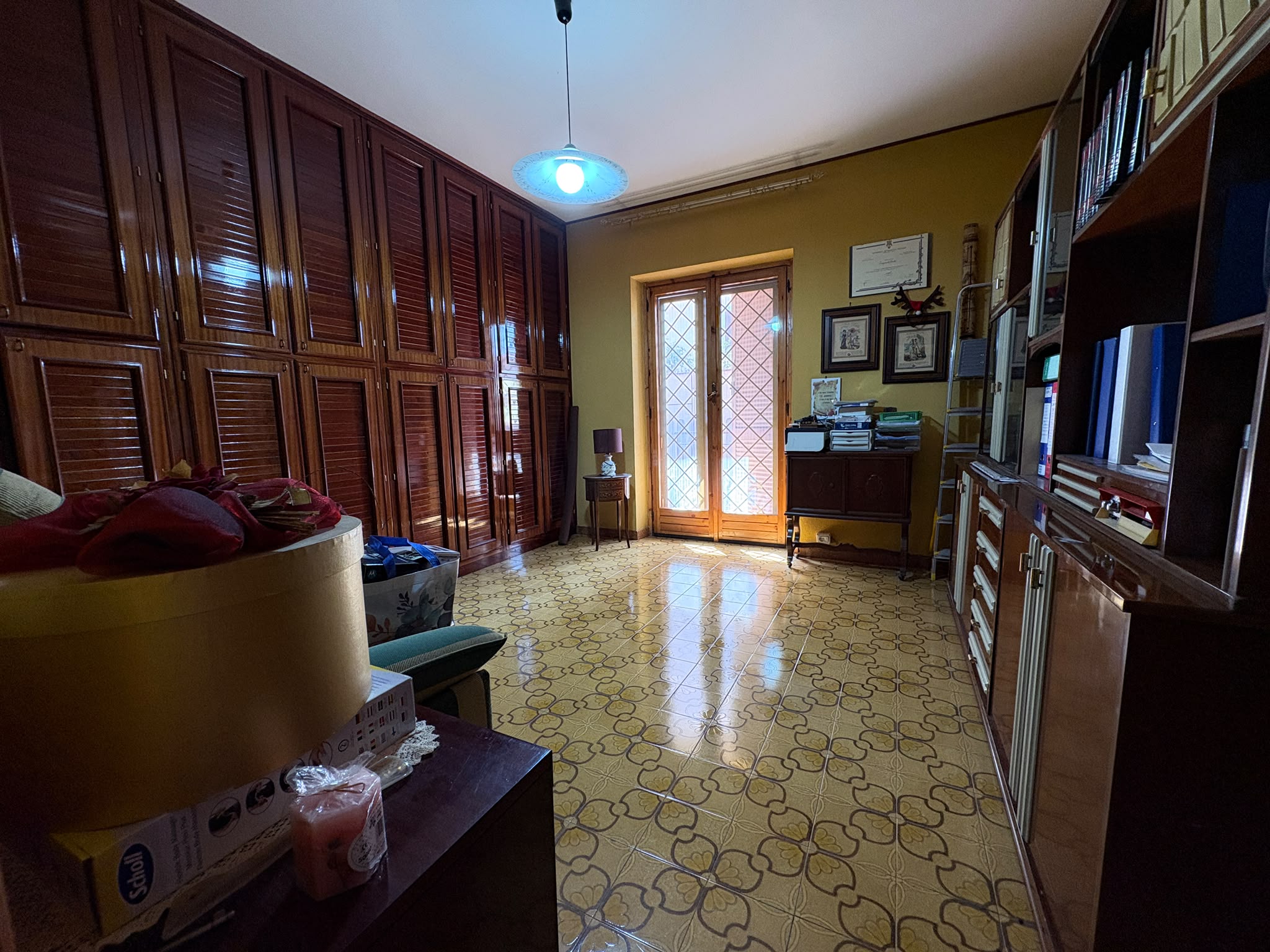 PALMIOLI 268- Ampio trilocale-terrazzo 200 mq-zona Santa Maria