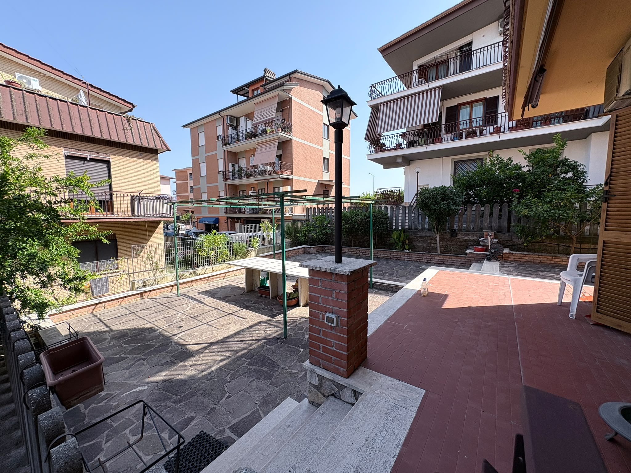 PALMIOLI 268- Ampio trilocale-terrazzo 200 mq-zona Santa Maria