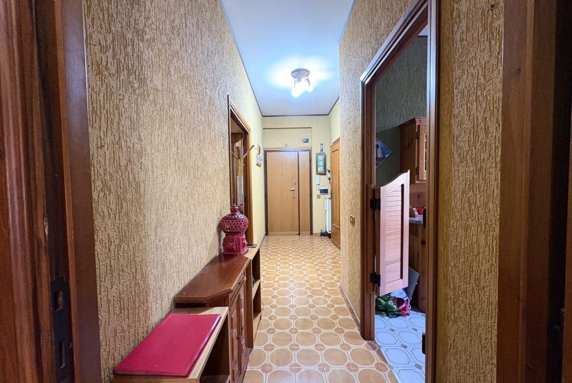 PALMIOLI 268- Ampio trilocale-terrazzo 200 mq-zona Santa Maria