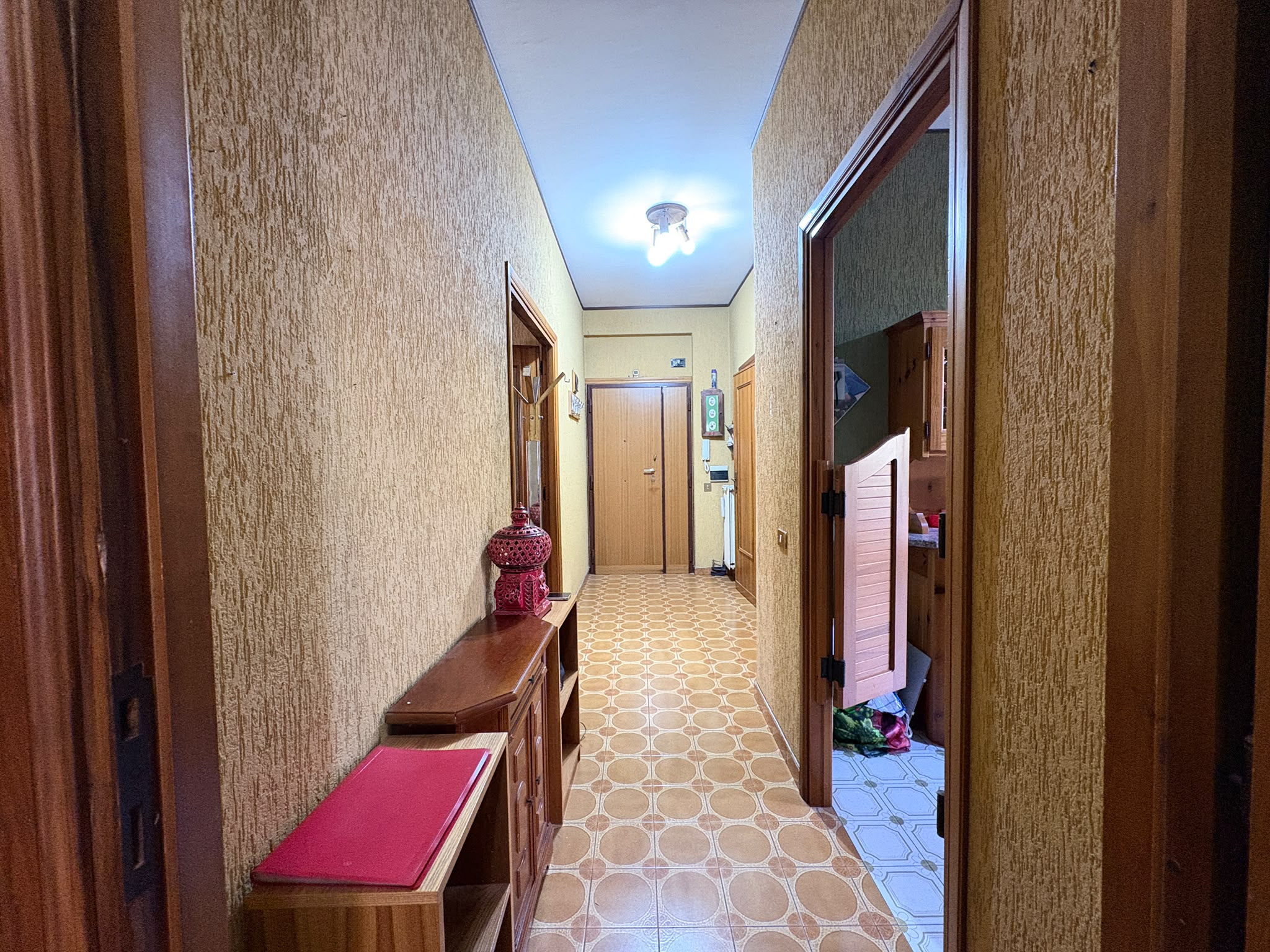 PALMIOLI 268- Ampio trilocale-terrazzo 200 mq-zona Santa Maria