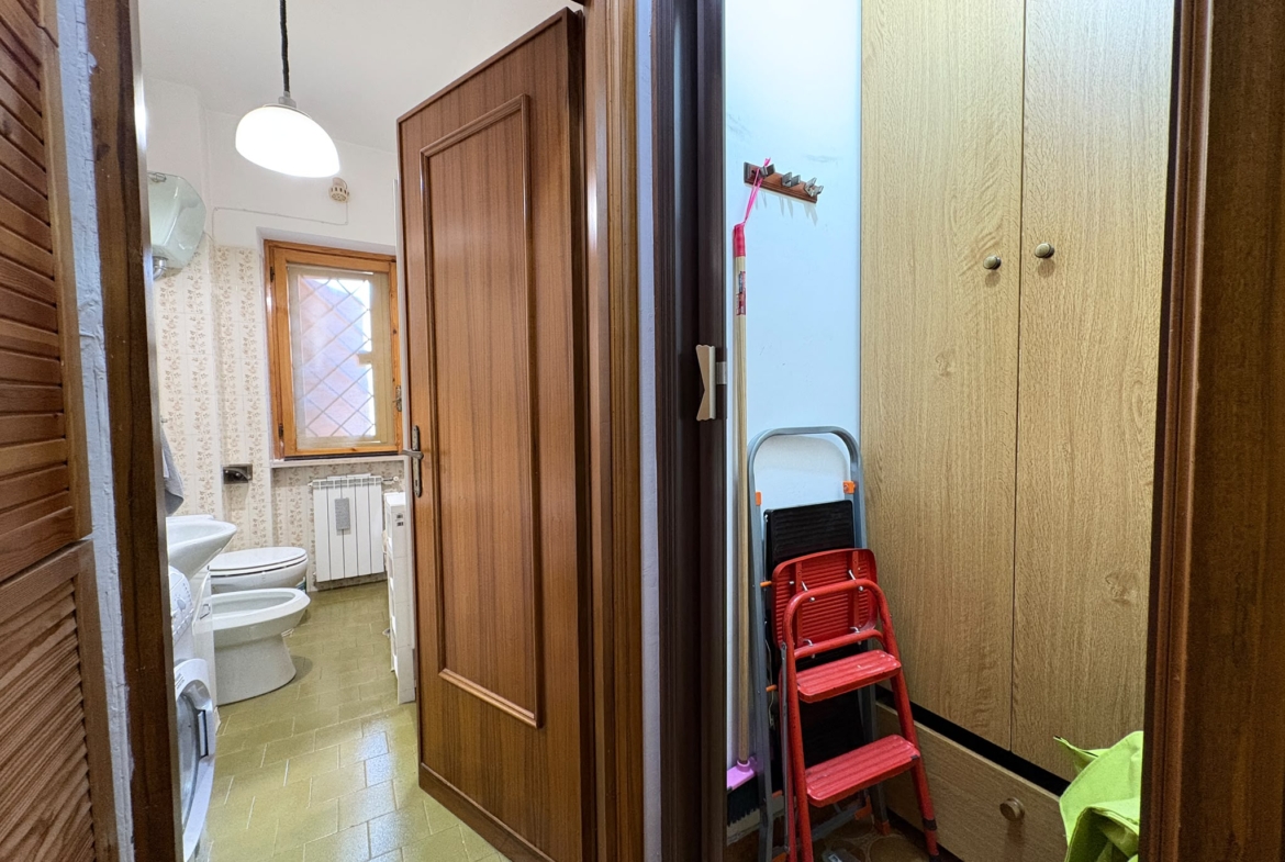 PALMIOLI 268- Ampio trilocale-terrazzo 200 mq-zona Santa Maria