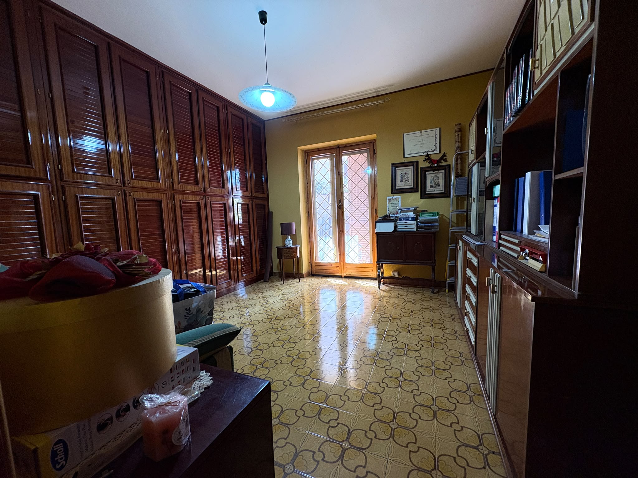 PALMIOLI 268- Ampio trilocale-terrazzo 200 mq-zona Santa Maria