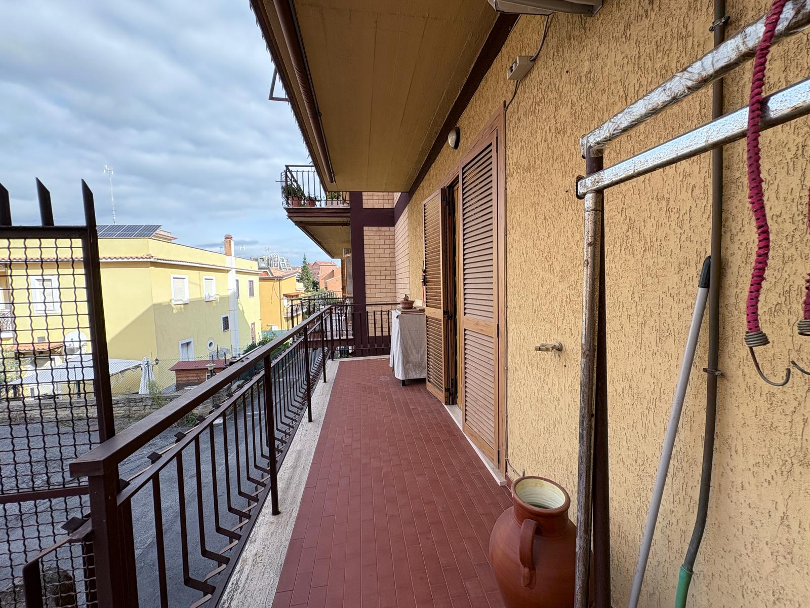 a377320c-0d32-4f25-ba9d-b3f6700c7f5c PALMIOLI 268- Ampio trilocale-terrazzo 200 mq-zona Santa Maria