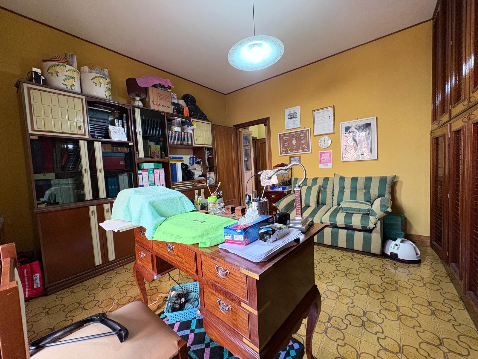 f869ff24-147f-4914-bee7-b3abc36103f3 PALMIOLI 268- Ampio trilocale-terrazzo 200 mq-zona Santa Maria