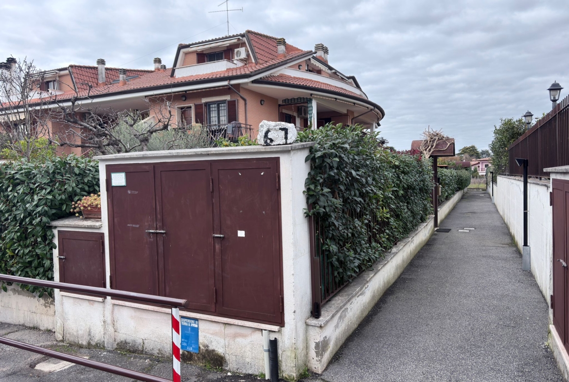 PIAVE 339 – Ampio Pentalocale Indipendente Bilivello-Giardino-Terrazzi