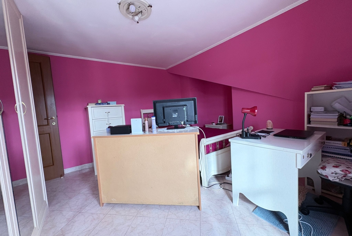 PIAVE 339 – Ampio Pentalocale Indipendente Bilivello-Giardino-Terrazzi