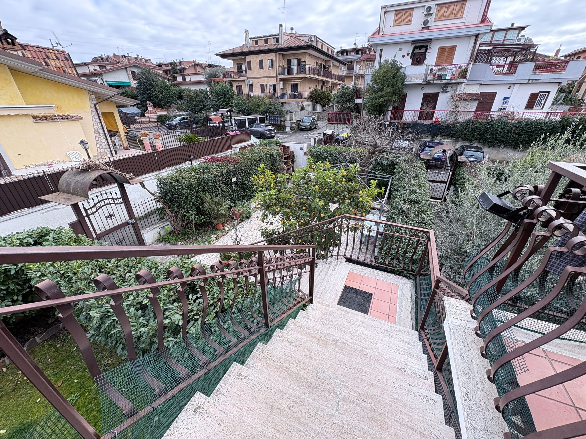 PIAVE 339 – Ampio Pentalocale Indipendente Bilivello-Giardino-Terrazzi