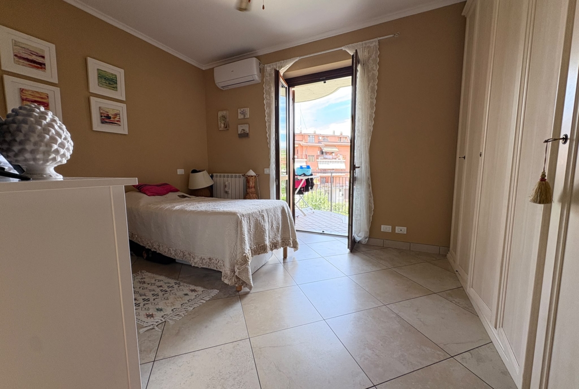 SANMATTEO165-Grazioso Bilocale-balcone perimetrale-posto auto-cantina