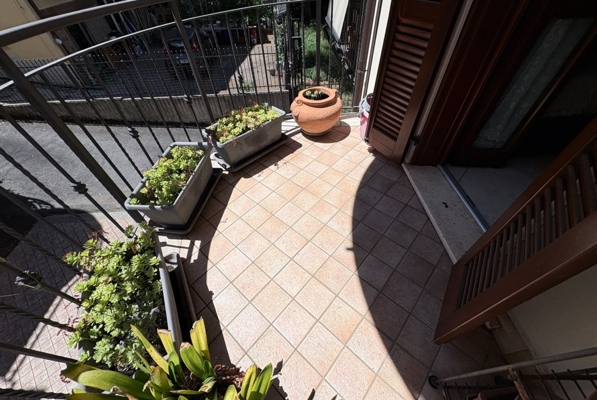 SANMATTEO165-Grazioso Bilocale-balcone perimetrale-posto auto-cantina