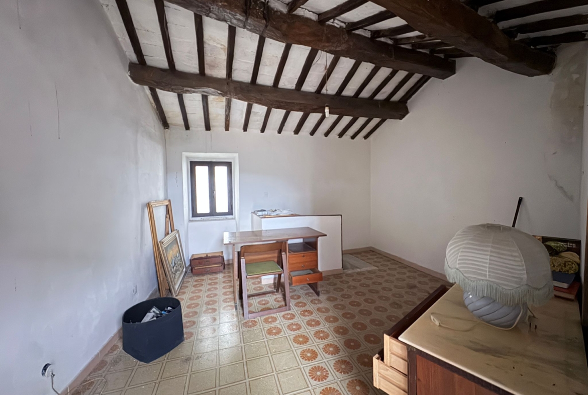 BIXIO450-Scandriglia-Locazione Ampio bilivello-ingresso indipendente