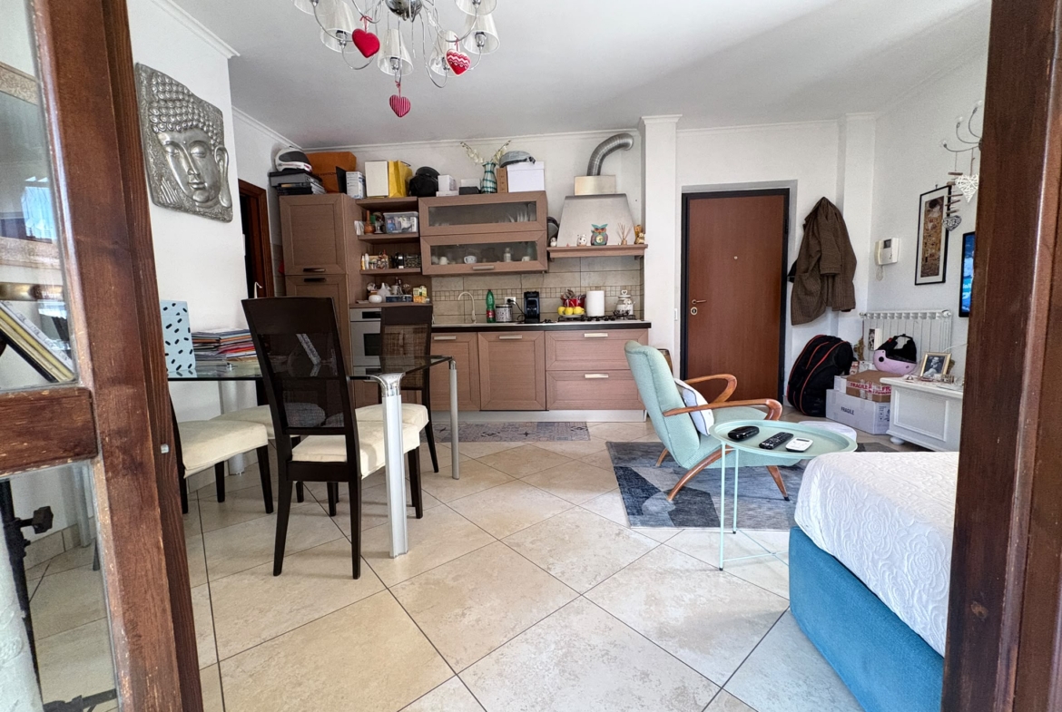SANMATTEO165-Grazioso Bilocale-balcone perimetrale-posto auto-cantina