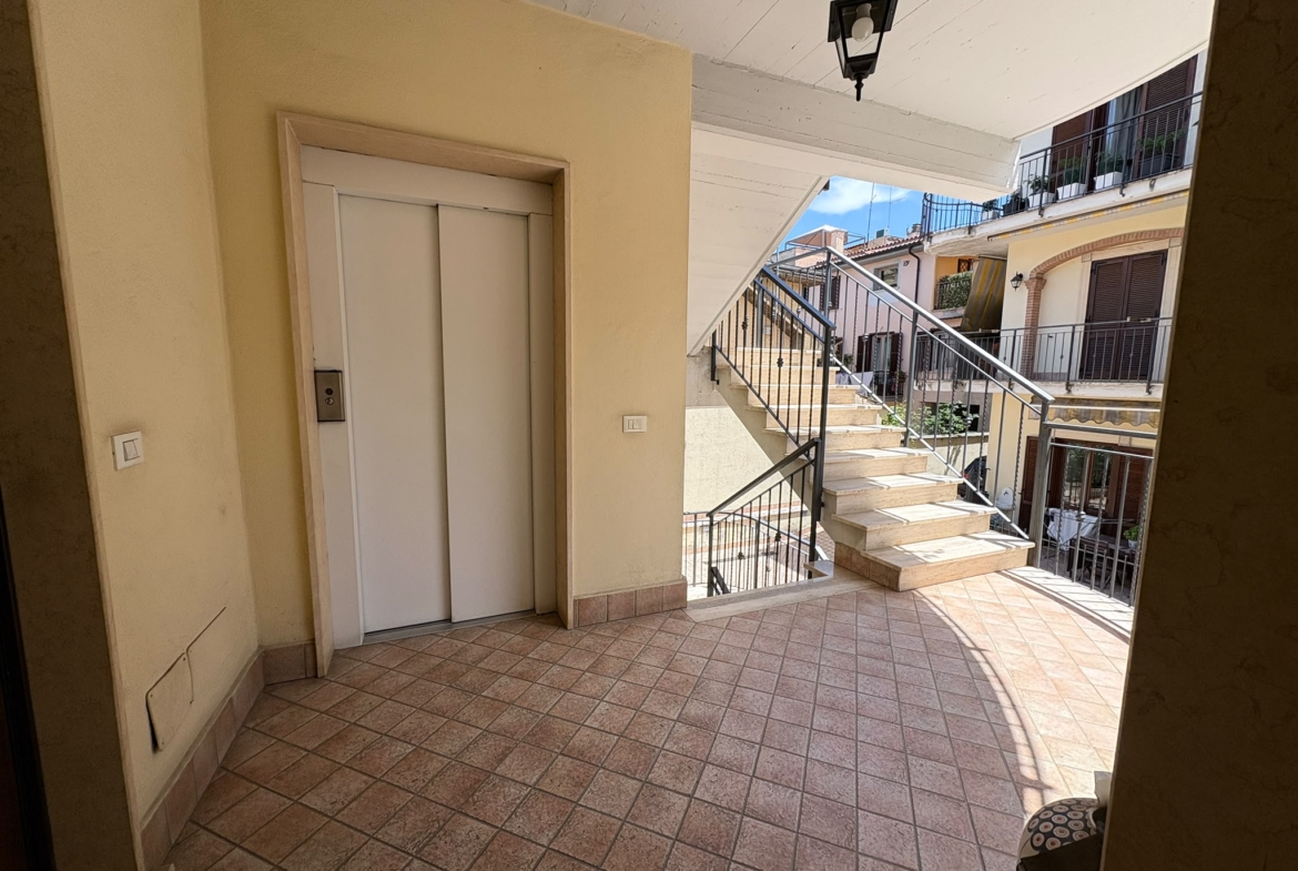 SANMATTEO165-Grazioso Bilocale-balcone perimetrale-posto auto-cantina
