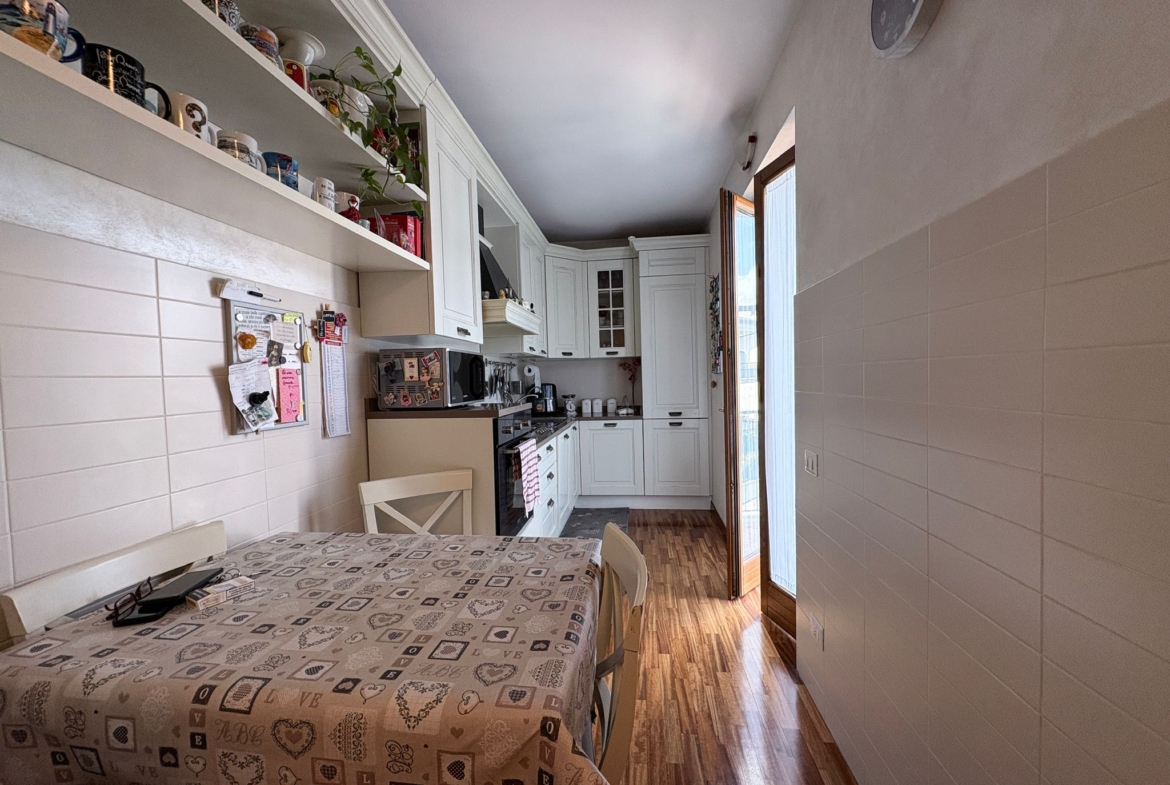 ISONZO257-Bilivello completamente ristrutturato con balcone, terrazzi e box