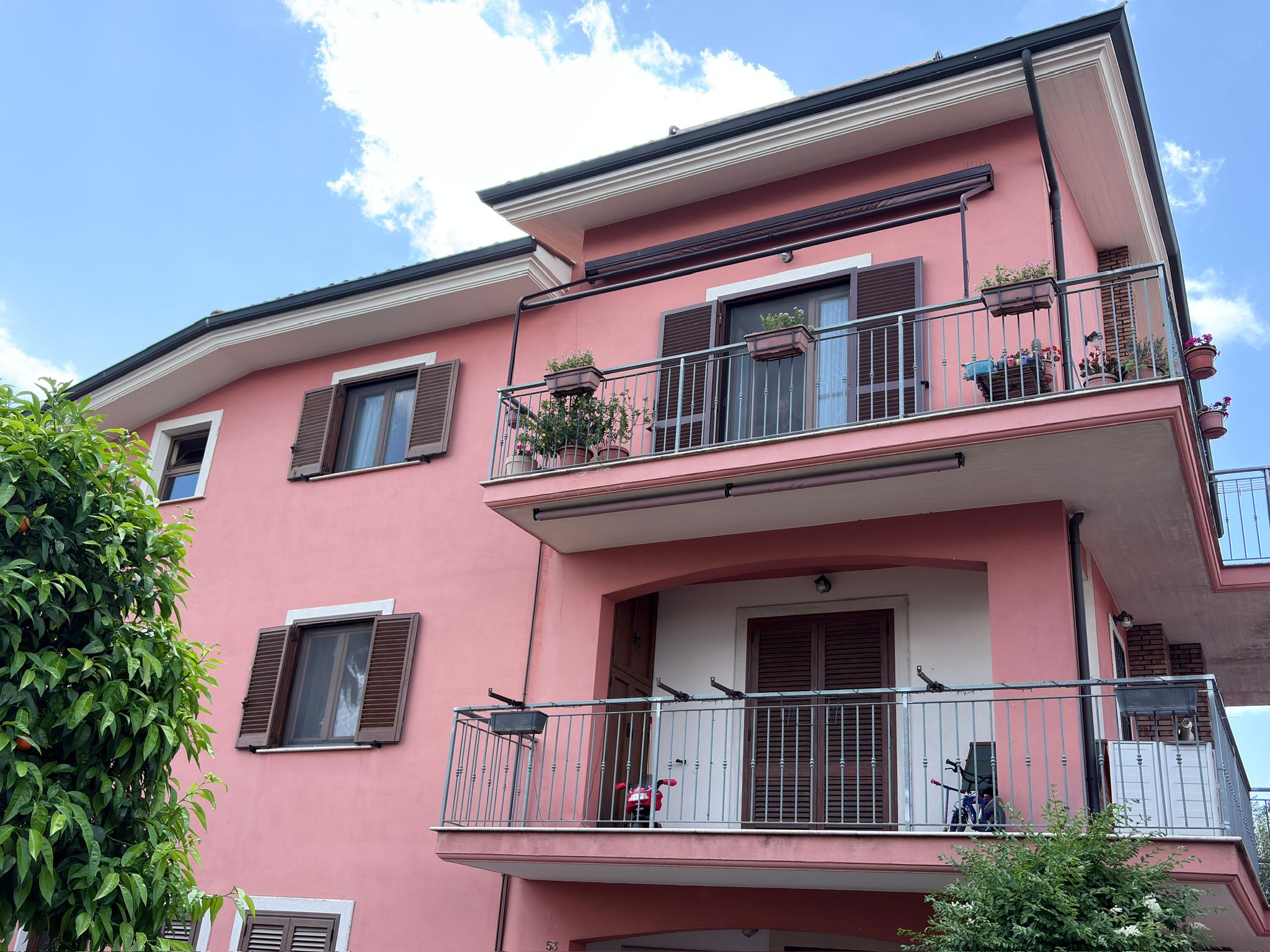ISONZO257-Bilivello completamente ristrutturato con balcone, terrazzi e box