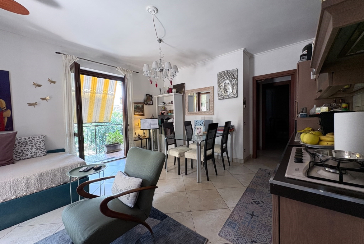 SANMATTEO165-Grazioso Bilocale-balcone perimetrale-posto auto-cantina