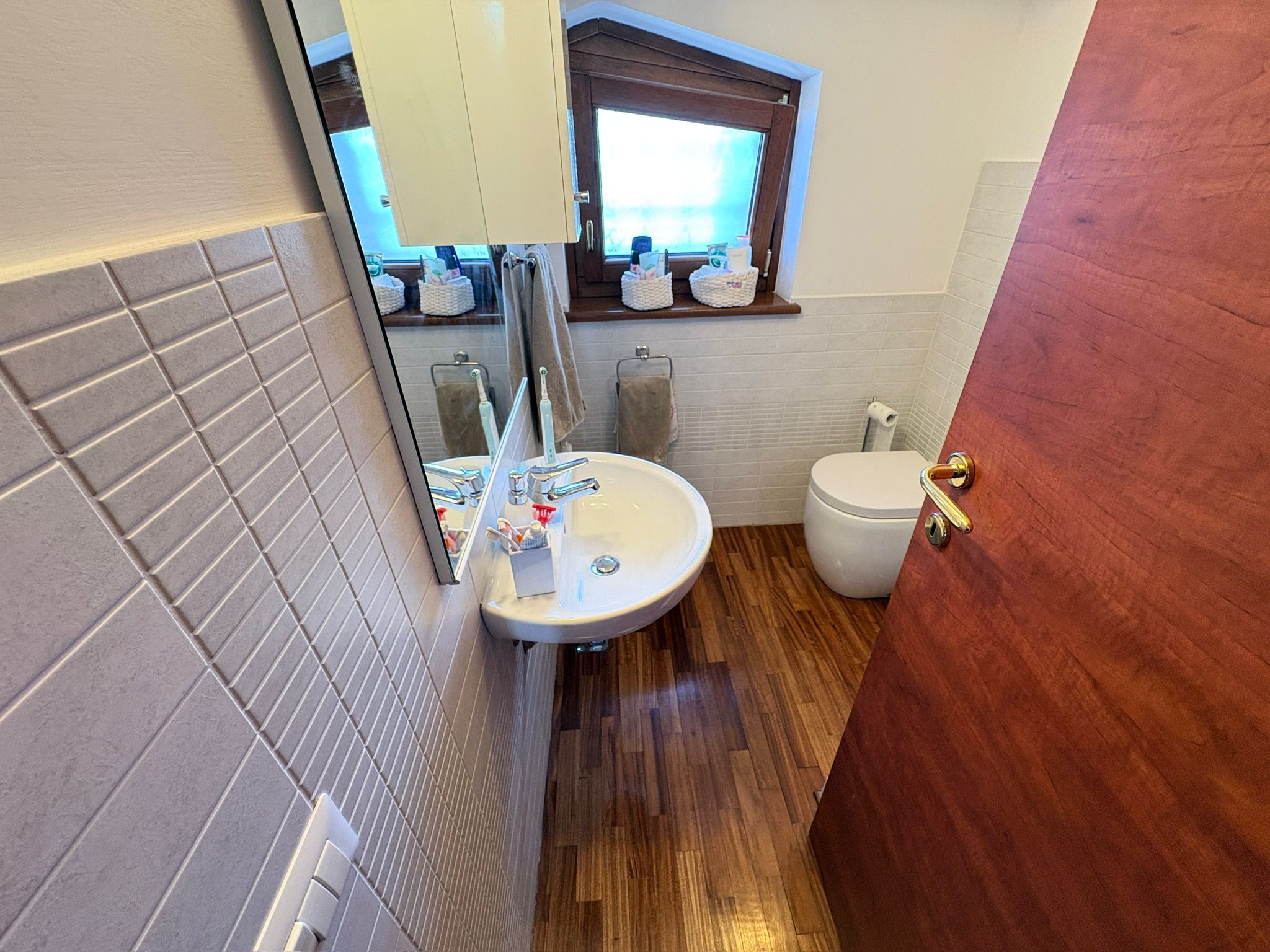 ISONZO257-Bilivello completamente ristrutturato con balcone, terrazzi e box