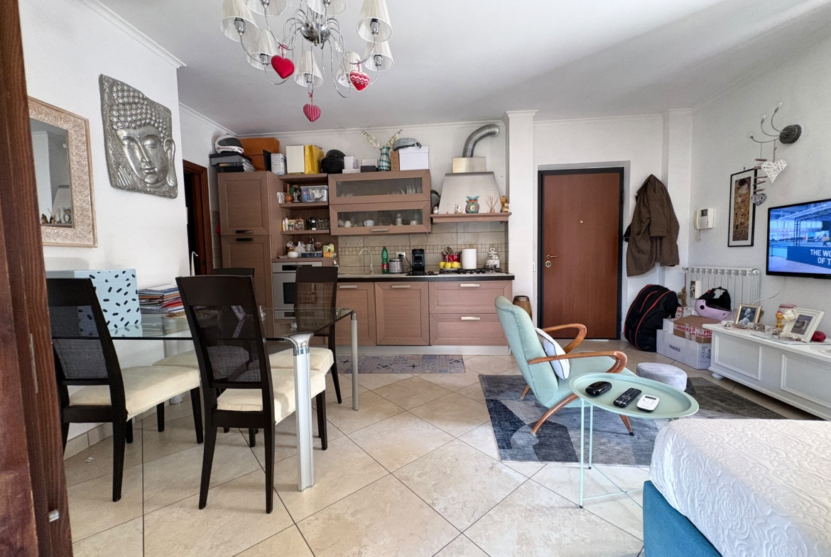 SANMATTEO165-Grazioso Bilocale-balcone perimetrale-posto auto-cantina