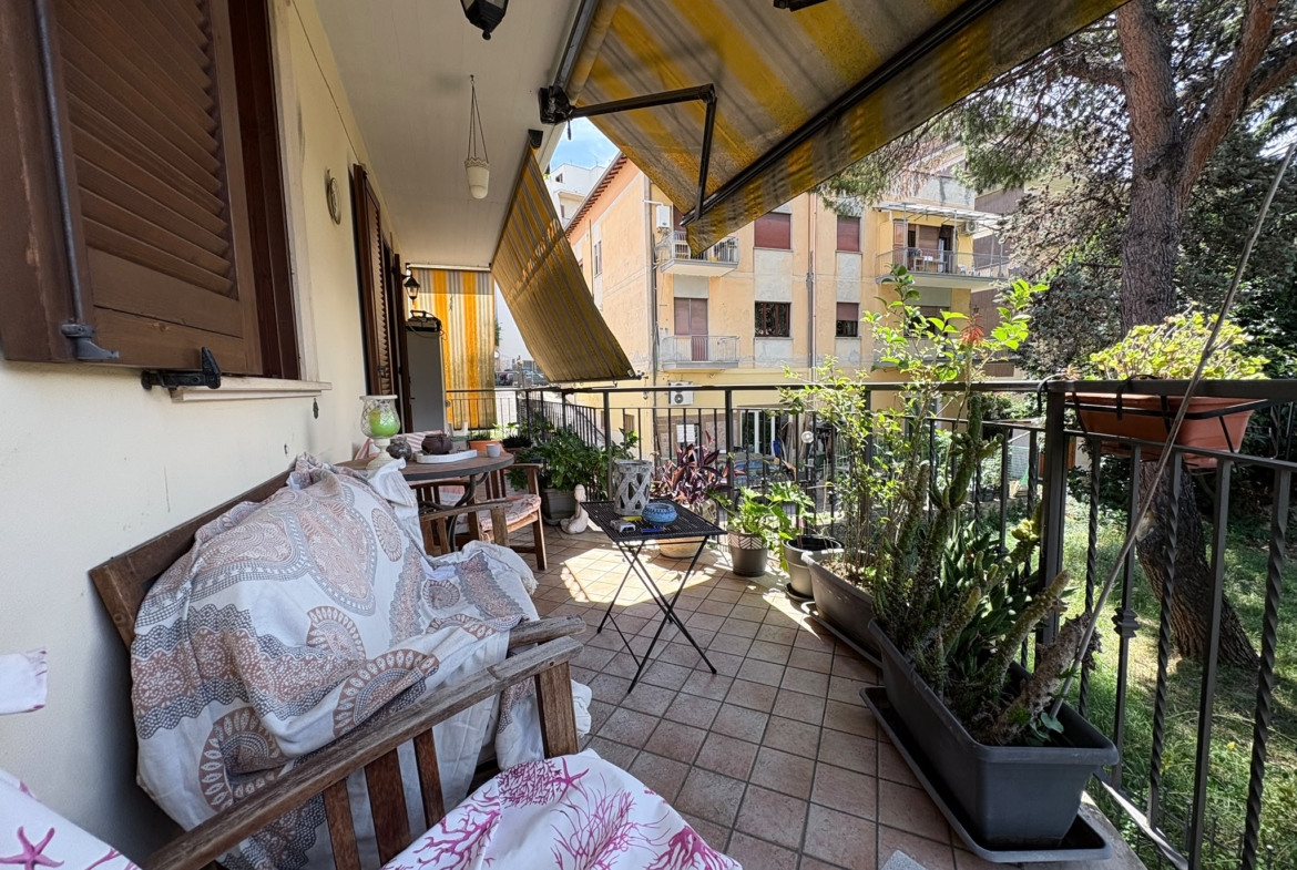SANMATTEO165-Grazioso Bilocale-balcone perimetrale-posto auto-cantina