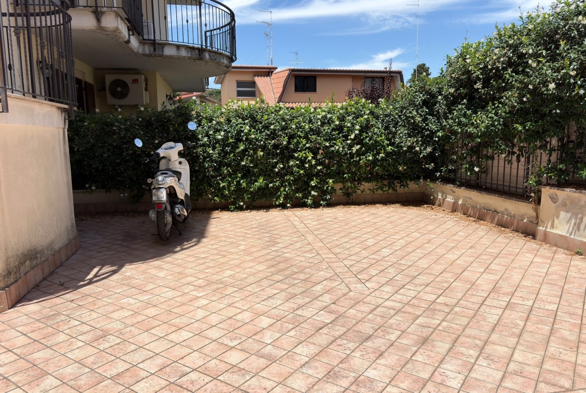 SANMATTEO165-Grazioso Bilocale-balcone perimetrale-posto auto-cantina