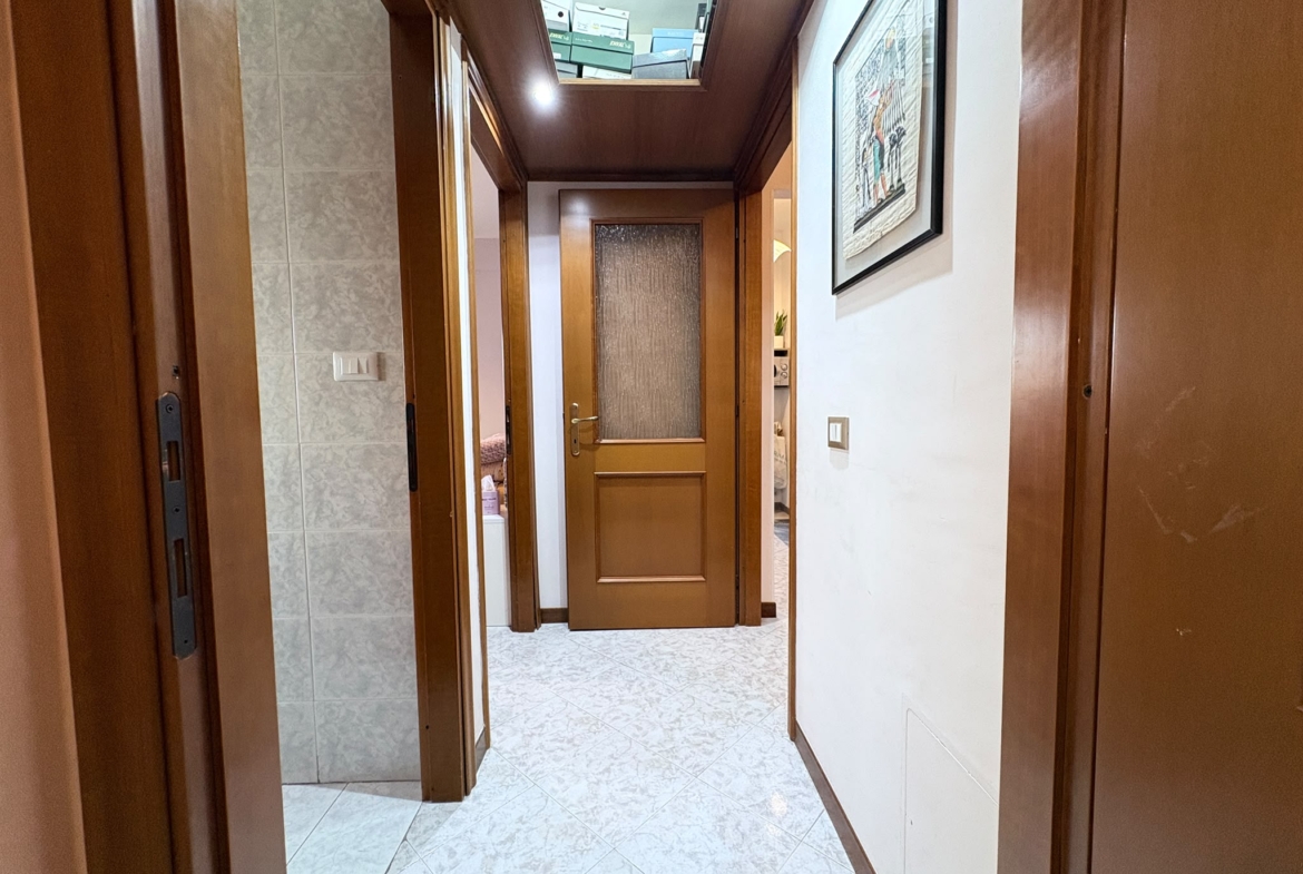 POGGIOCAIANO237- Settebagni-appartamento-box auto-terrazza esclusiva