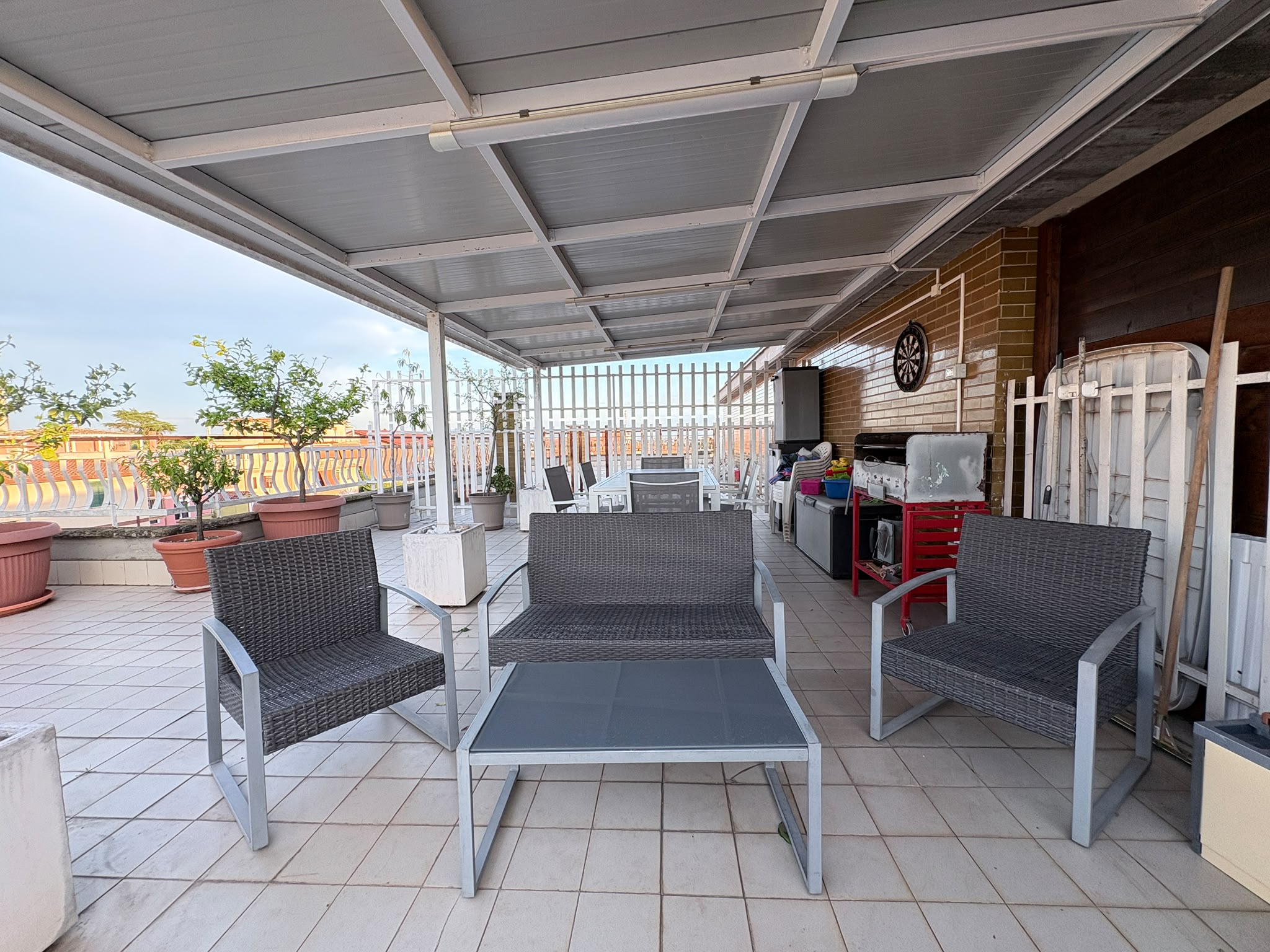 POGGIOCAIANO237- Settebagni-appartamento-box auto-terrazza esclusiva