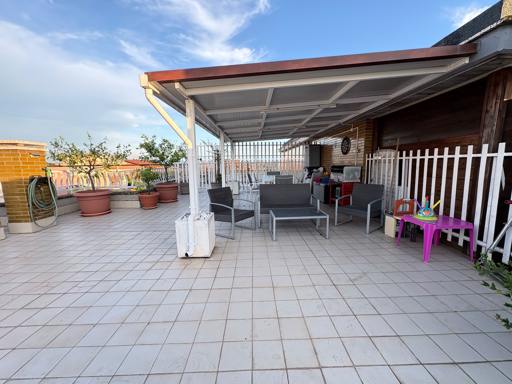 POGGIOCAIANO237- Settebagni-appartamento-box auto-terrazza esclusiva