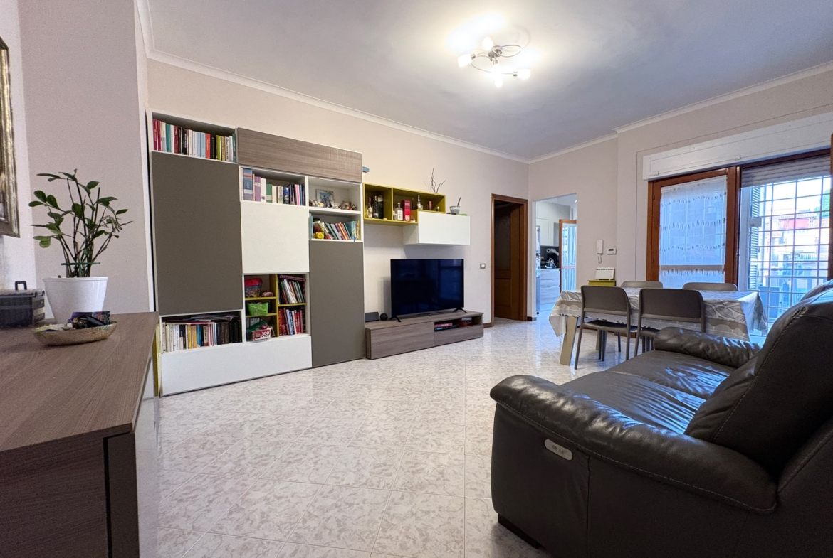 POGGIOCAIANO237- Settebagni-appartamento-box auto-terrazza esclusiva