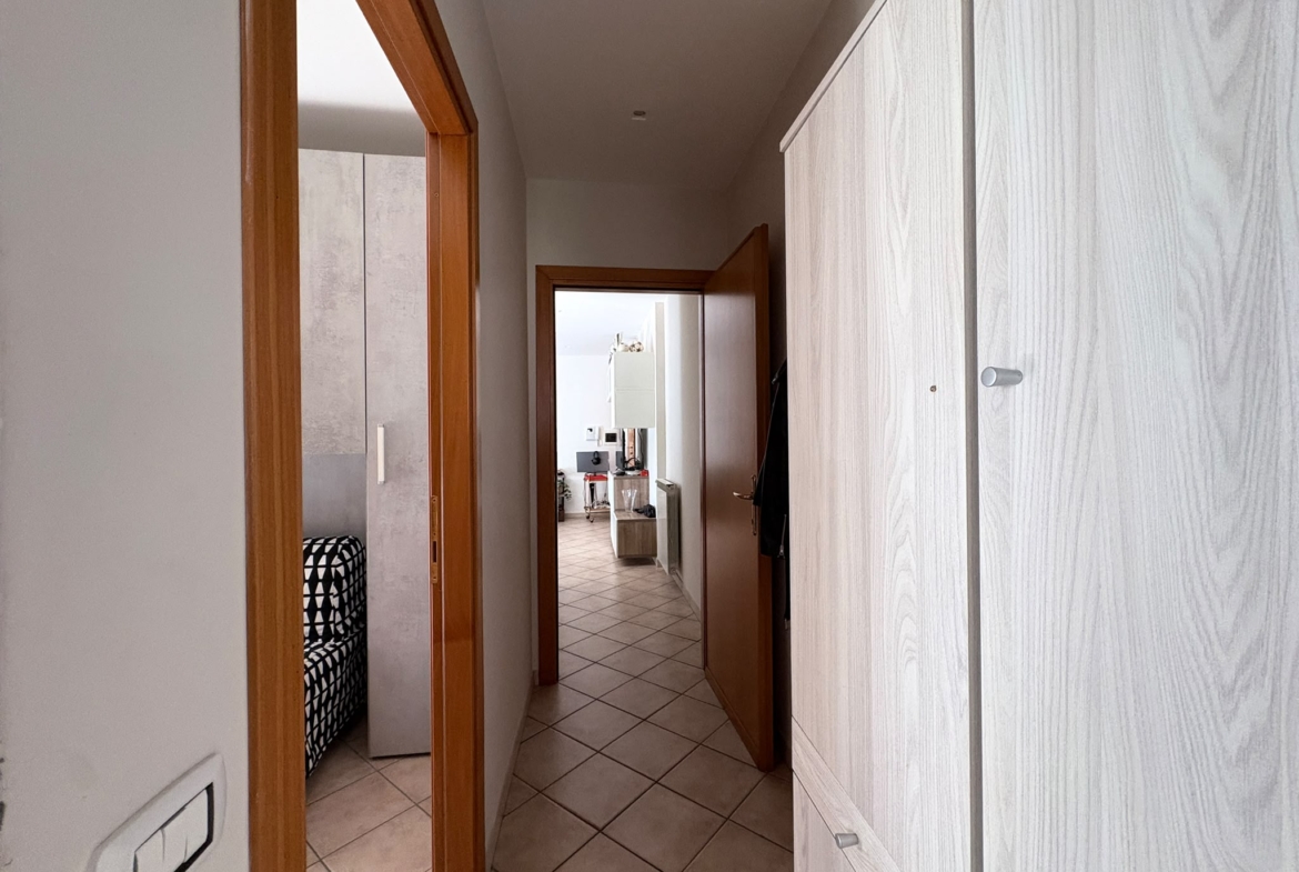 MAIELLA800– Appartamento Trilocale con terrazzo e box-ottimo stato