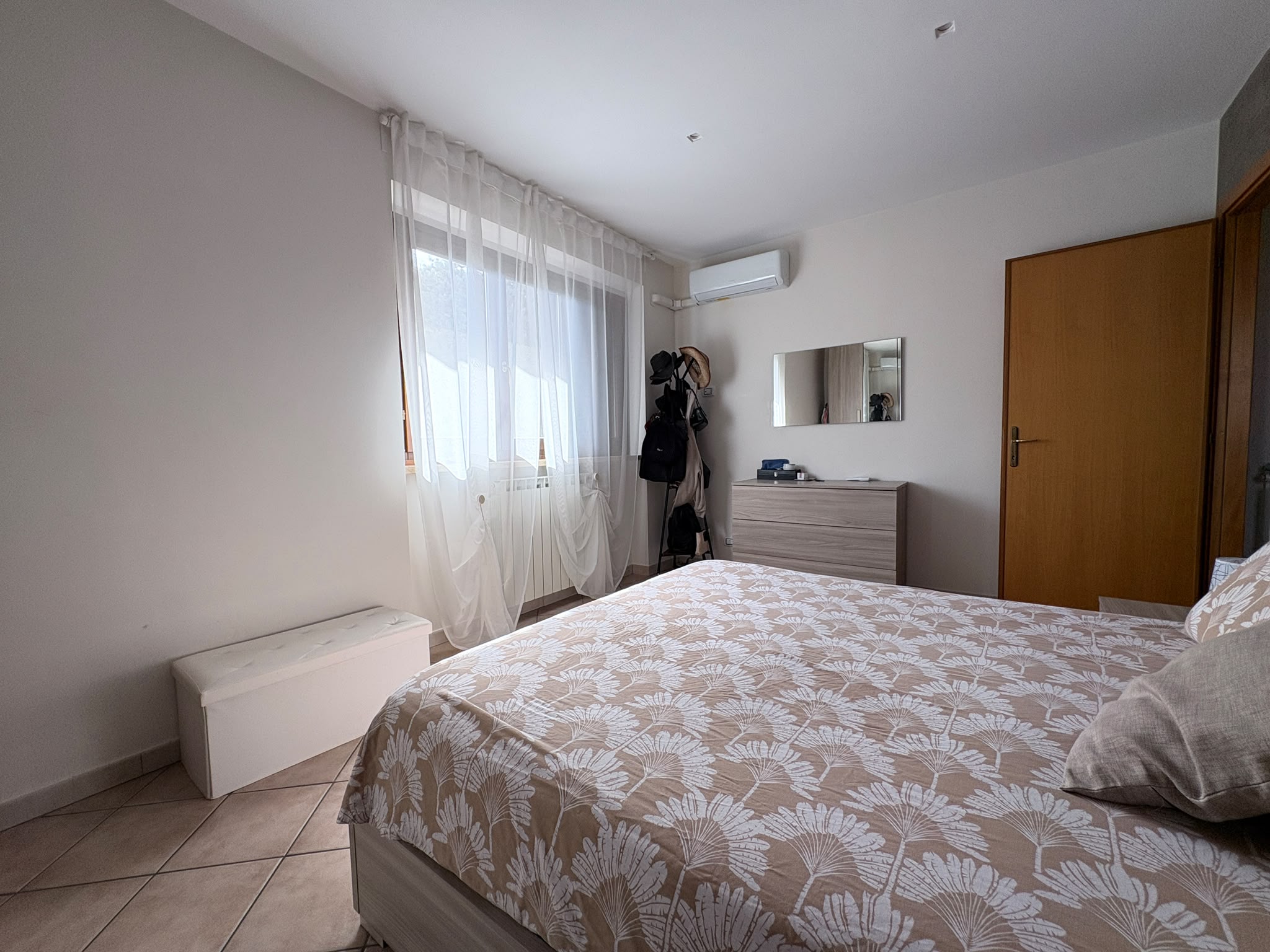 810665ed-8470-428c-9d99-ea813faf4826 MAIELLA800– Appartamento Trilocale con terrazzo e box-ottimo stato