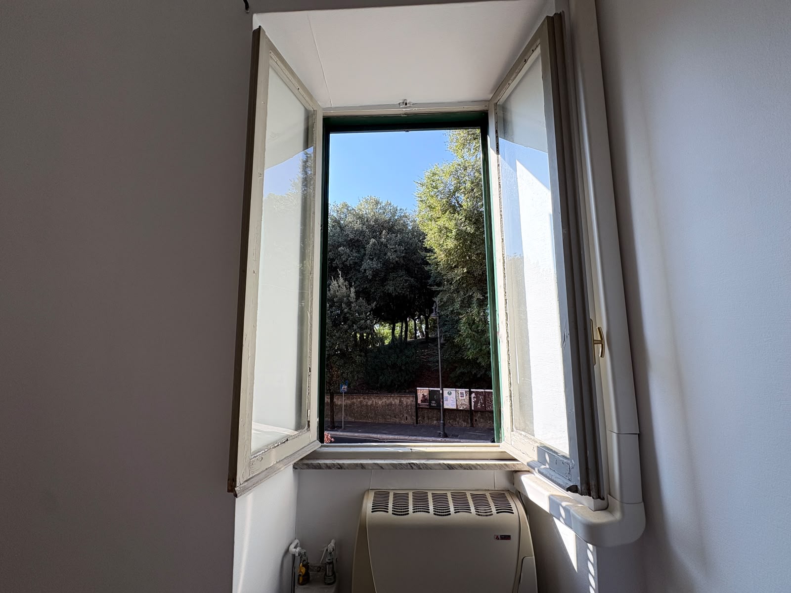 MATTEOTTI179-Centralissimo e Ampio quadrilocale luminoso e caratteristico