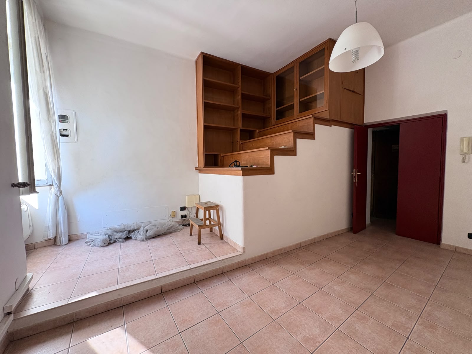 MATTEOTTI179-Centralissimo e Ampio quadrilocale luminoso e caratteristico